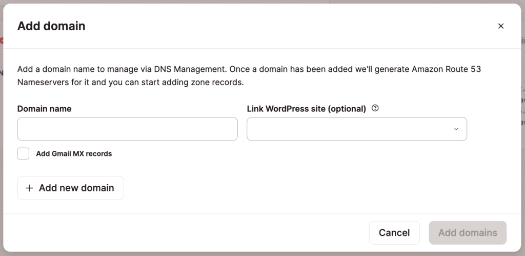 Gib deine Domain und die verknüpfte WordPress-Website im Modal „Domain hinzufügen“ ein und klicke auf „Domains hinzufügen“, um fortzufahren.