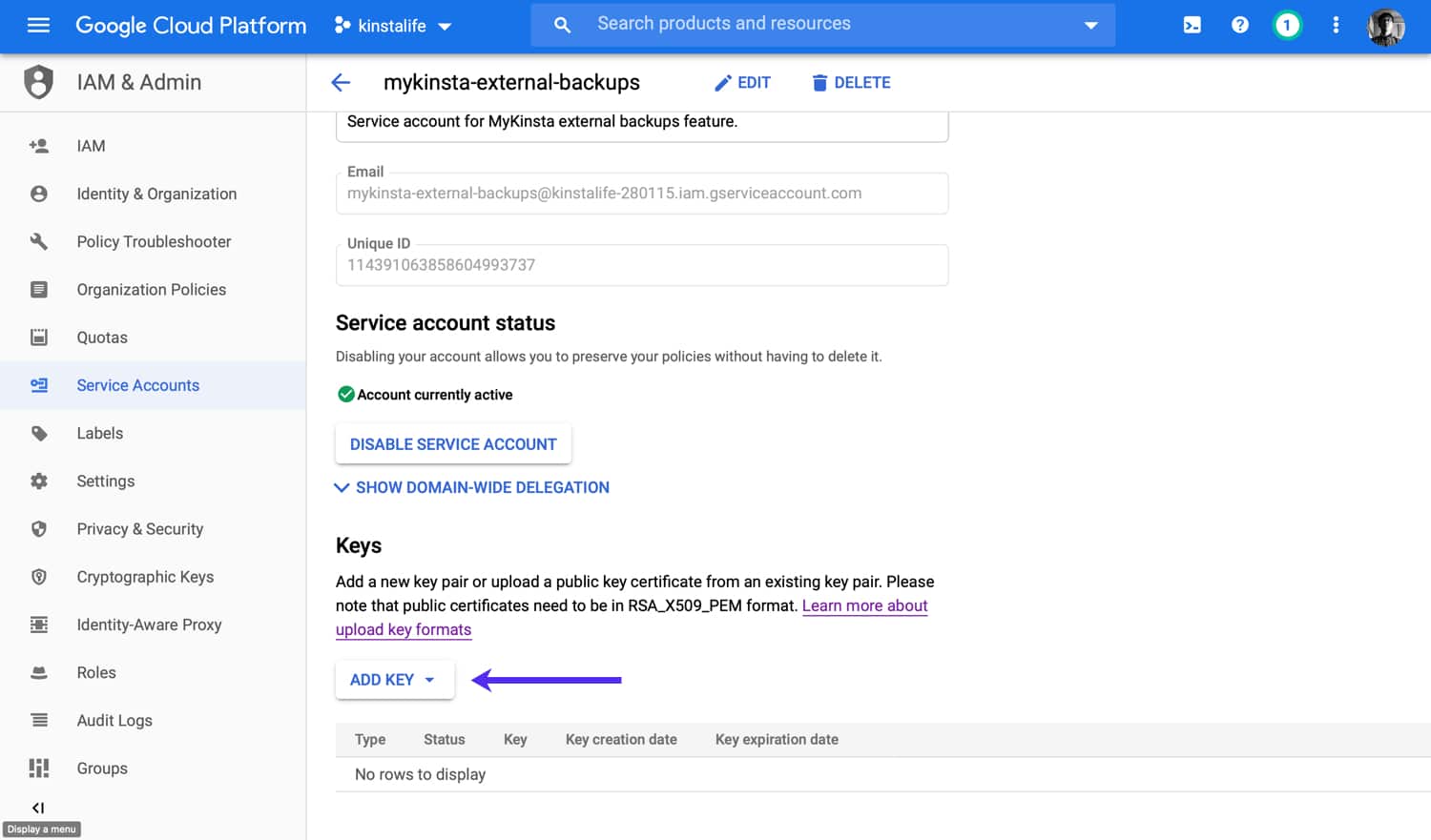 Create a key pair for your service account Erstelle ein Schlüsselpaar für dein Servicekonto.
