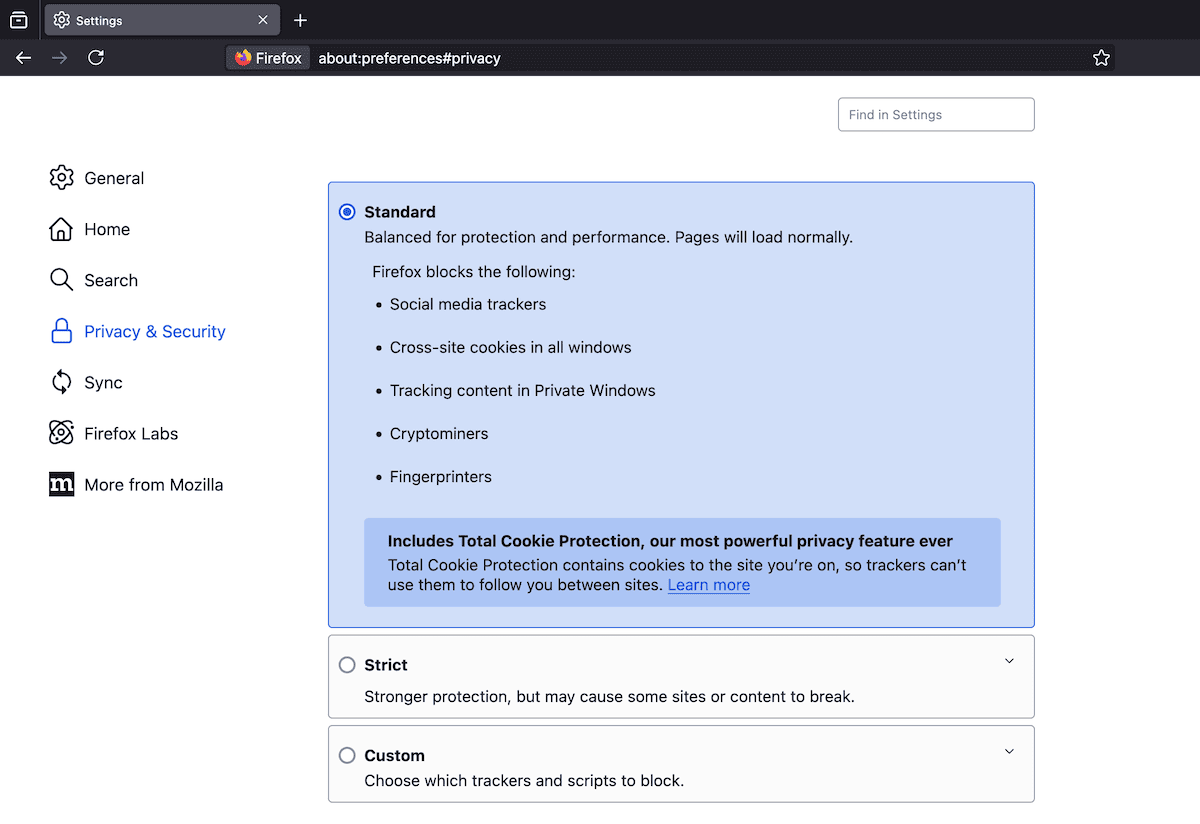 La Protezione avanzata dal tracciamento di Firefox mostra il livello standard e gli elementi bloccati.