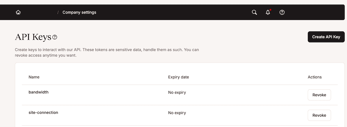 Het MyKinsta-dashboard met het scherm API sleutels, waarop twee bestaande API sleutelszichtbaar zijn, samen met een knop om een nieuwe aan te maken.